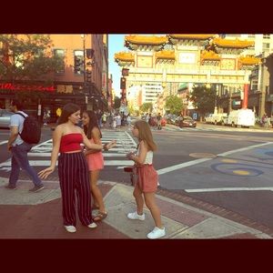 Meet your Posher, Ella